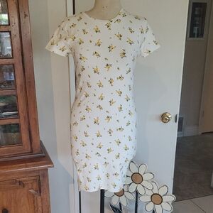 Forever 21 White Sheath Mini Dress with Crew Neck
